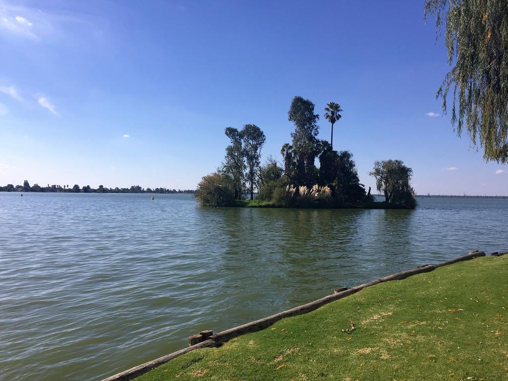 Waterside Holiday Rentals Unit 31 Mulwala Exterior foto